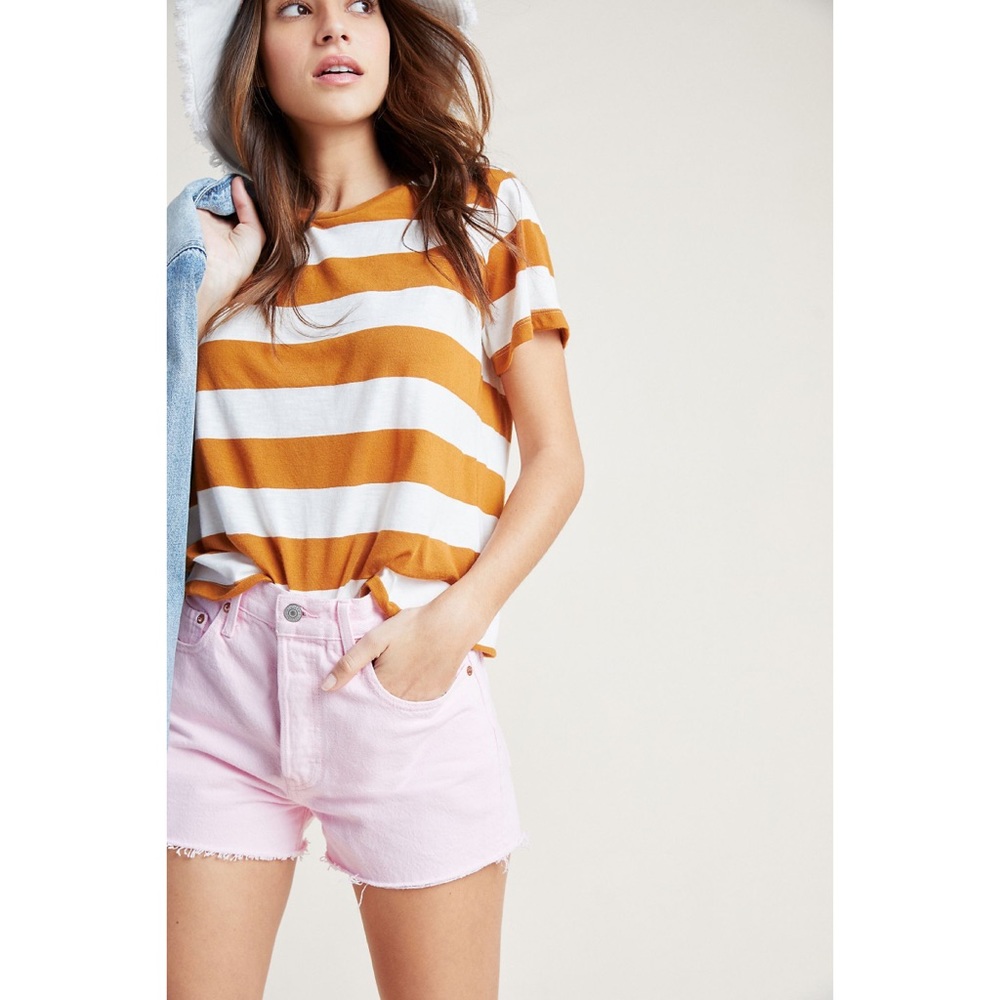 Levi’s Frayed Hem 501 Shorts - Picture 3 of 8